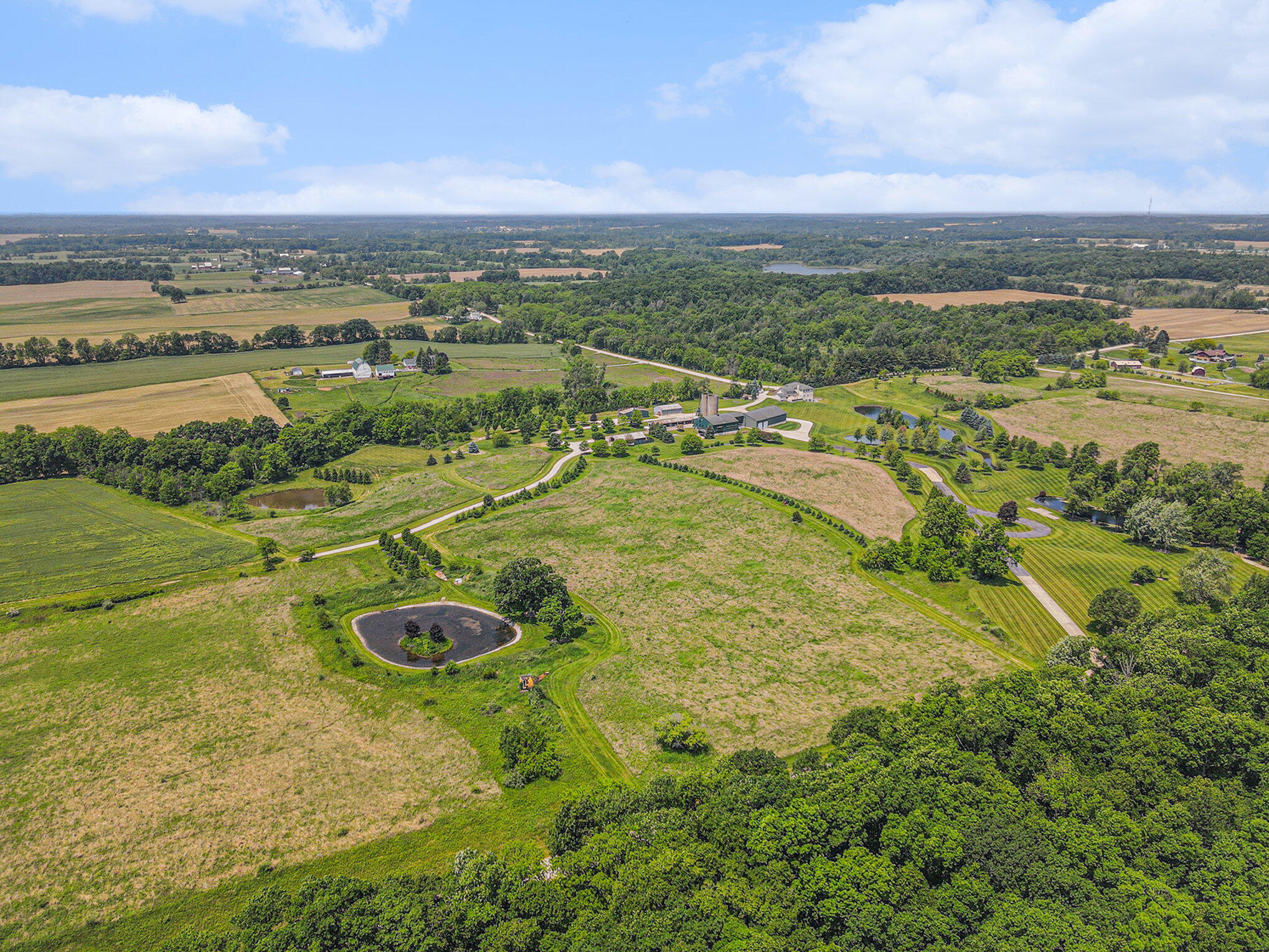 9991 Kaiser Road Saline, MI 48176 - Photo 55 of 82 099_dji_0133_233