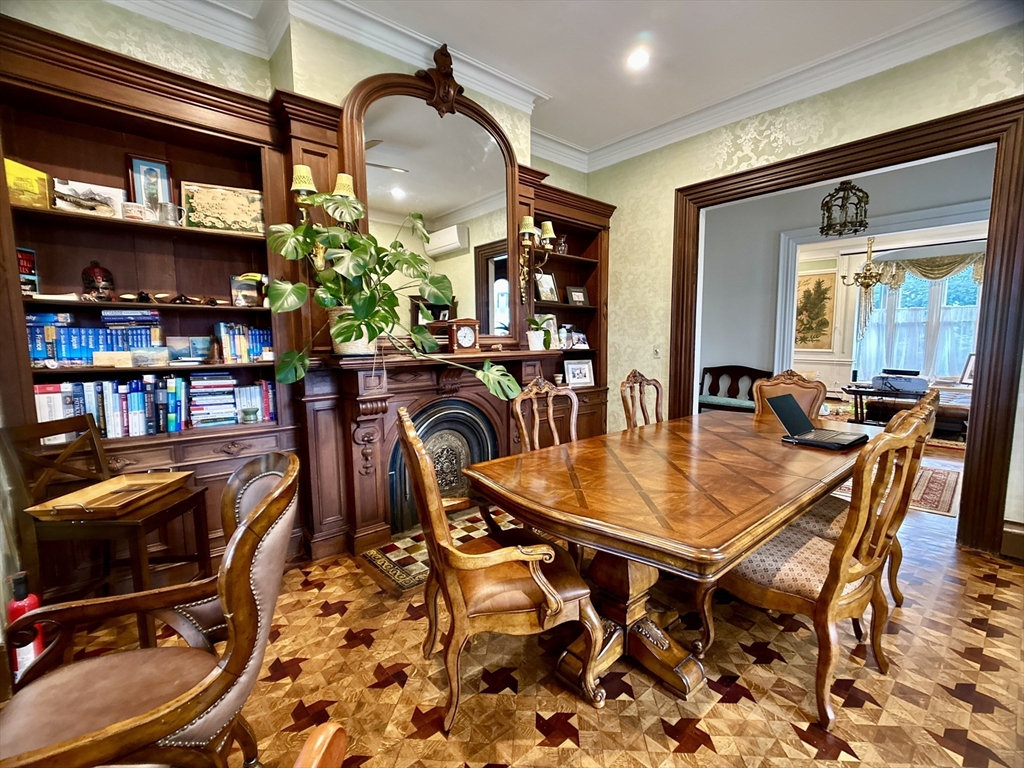 61 Pond Street, Unit 1 Boston, MA 02130 - Photo 5 of 18 a view of a dining room with furniture