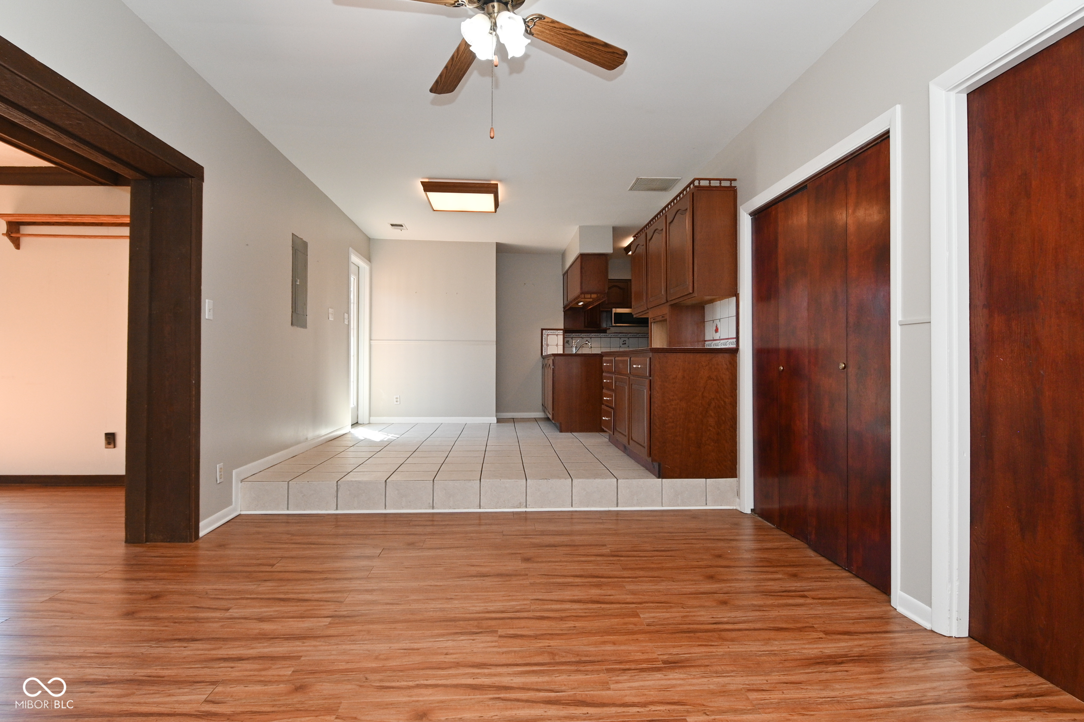 6347 Breamore Road Indianapolis, IN 46220 - Photo 20 of 43