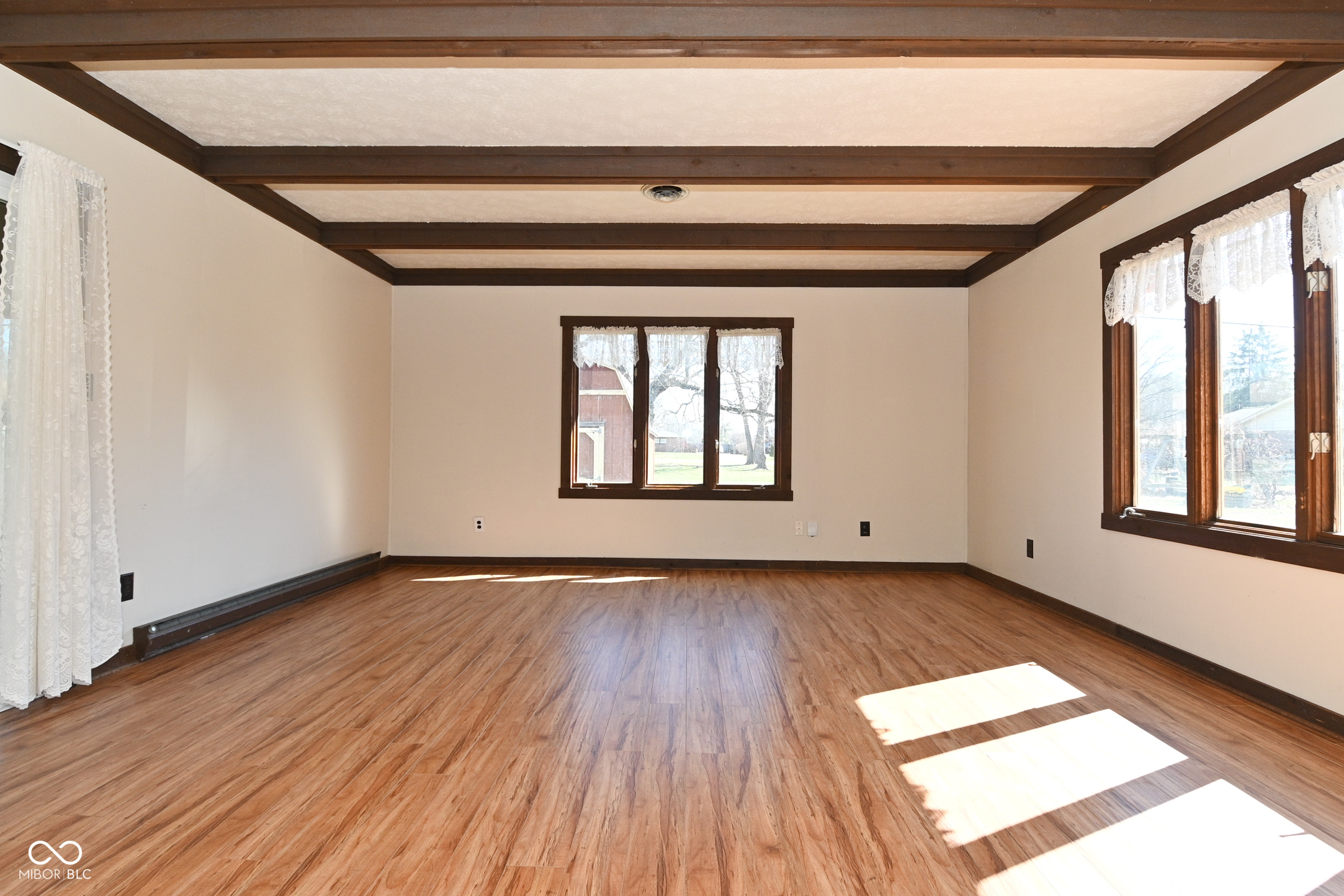 6347 Breamore Road Indianapolis, IN 46220 - Photo 22 of 43