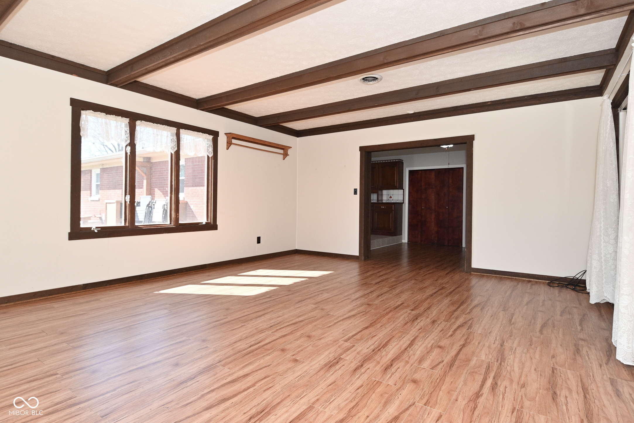 6347 Breamore Road Indianapolis, IN 46220 - Photo 24 of 43