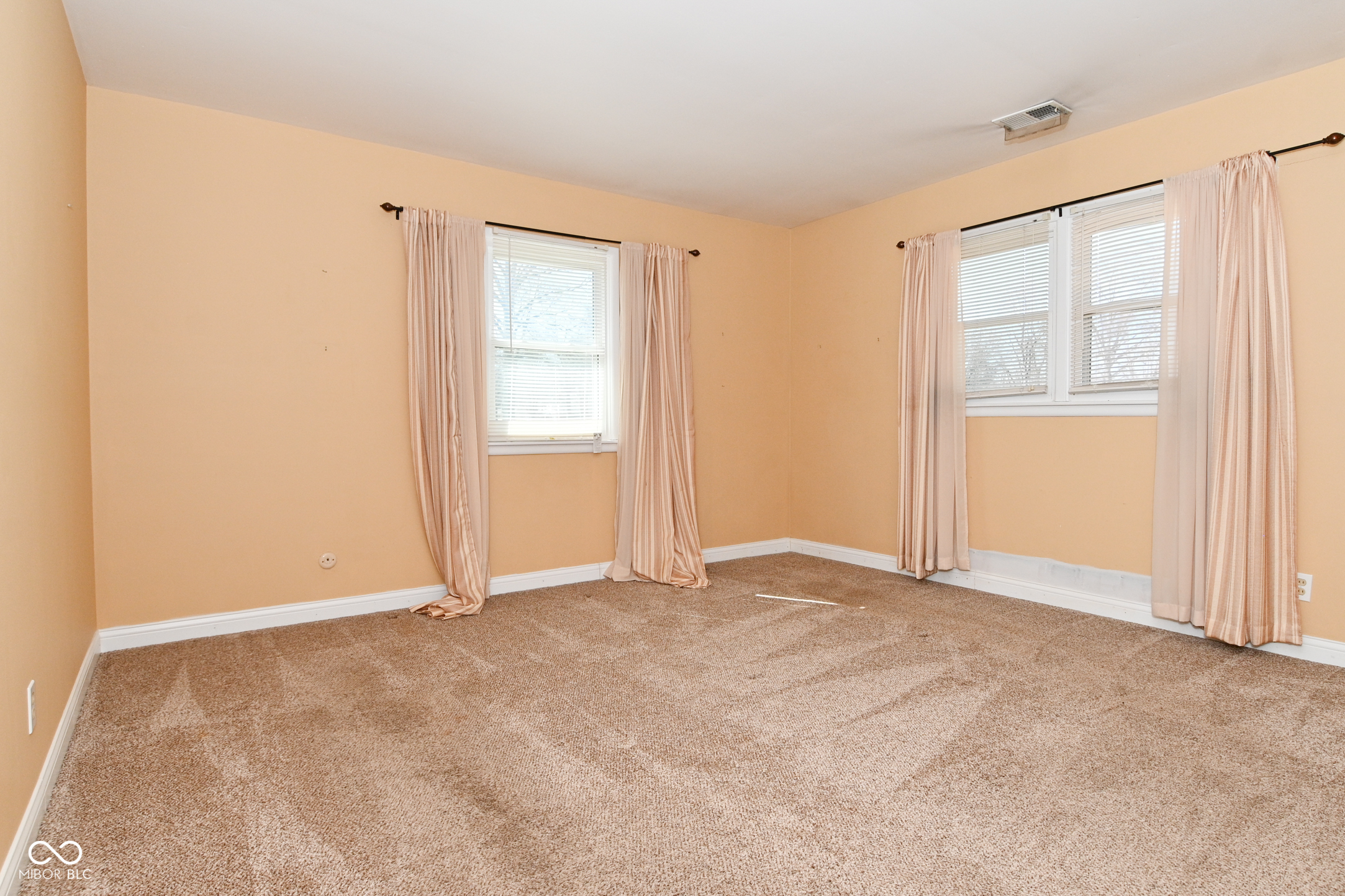 6347 Breamore Road Indianapolis, IN 46220 - Photo 25 of 43