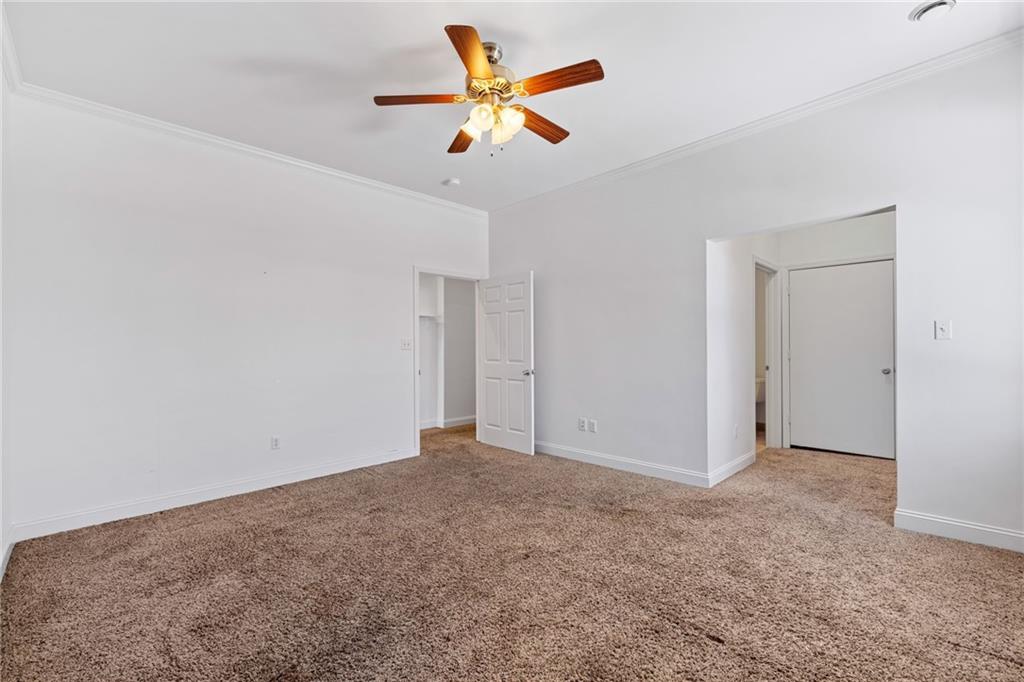80 South 12th Street Pittsburgh, PA 15203 - Photo 28 of 43 an empty room with closet and fan