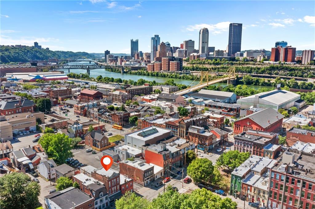 80 South 12th Street Pittsburgh, PA 15203 - Photo 41 of 43 a view of a city with tall buildings