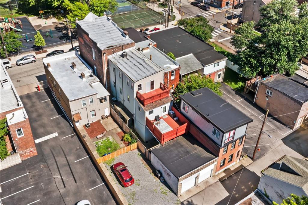 80 South 12th Street Pittsburgh, PA 15203 - Photo 42 of 43 an aerial view of a house with a garden