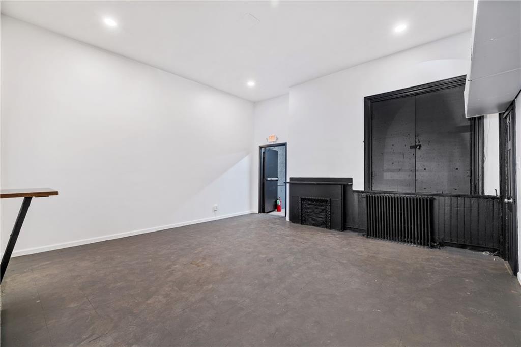 80 South 12th Street Pittsburgh, PA 15203 - Photo 8 of 43 a view of an empty room with furniture and cabinet