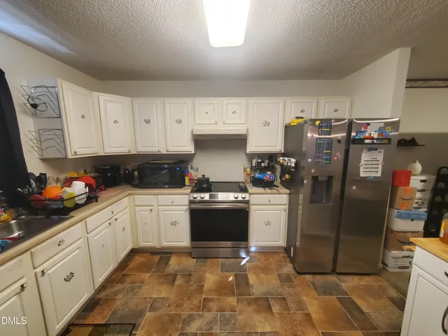 $185,000 | 370 Olive Branch Boulevard, Grifton, NC 28530