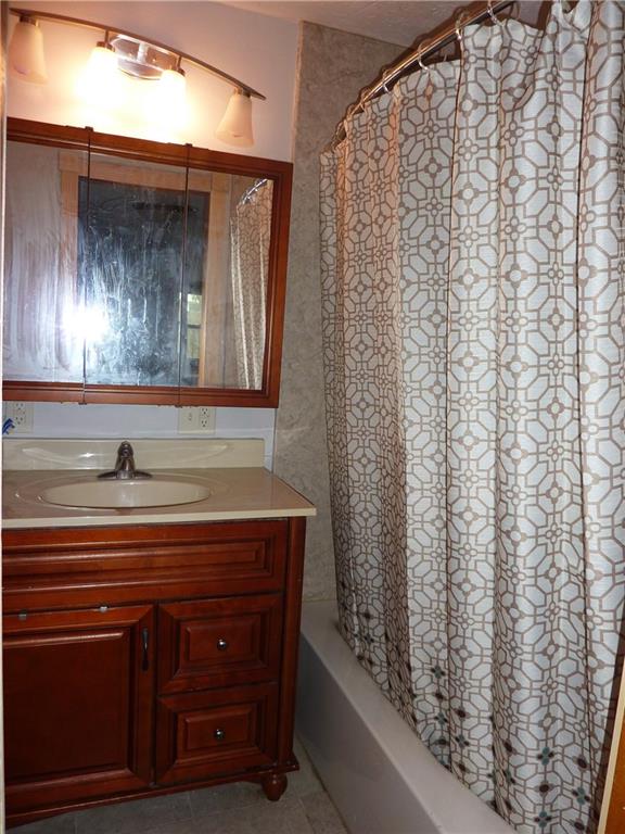 916 West Post Road Anderson, IN 46012 - Photo 15 of 39