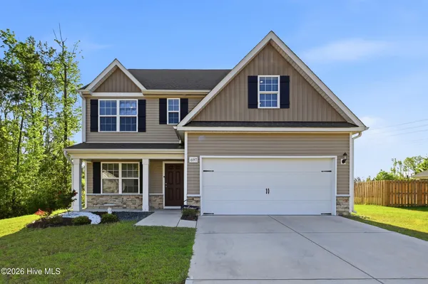 $409,000 | 697 Poppleton Drive, Hampstead, NC 28443