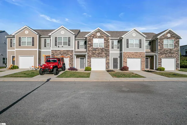 $245,000 | 451 Sea Grit Court, Greer, SC 29650