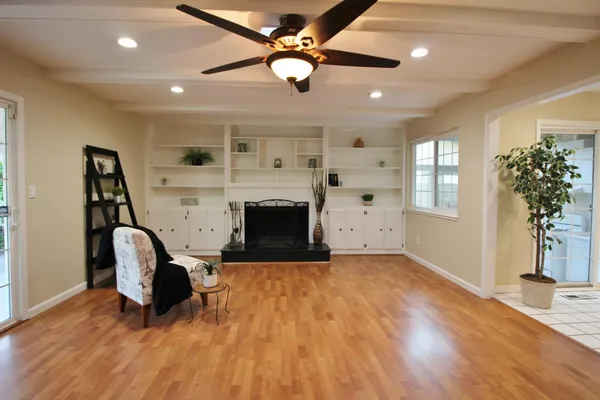 $695,500 | 302 Leveland Lane, Modesto, CA 95350