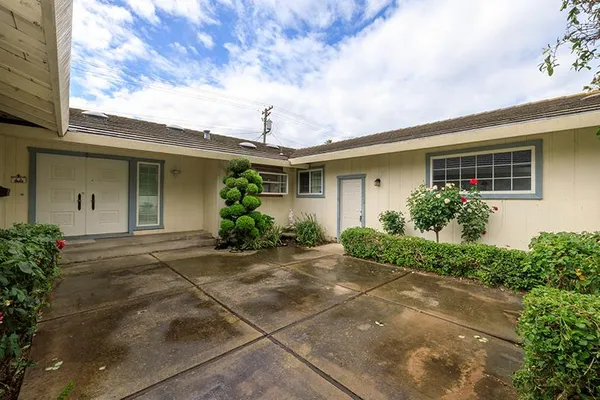 $695,500 | 302 Leveland Lane, Modesto, CA 95350