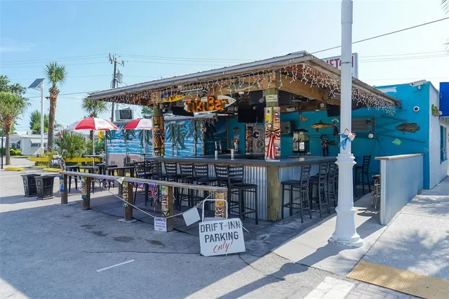 $225,000 | 5911 39th Avenue West, Bradenton, FL 34209