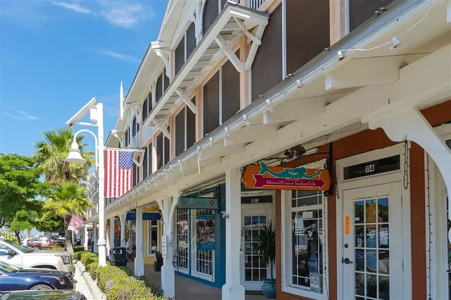 $225,000 | 5911 39th Avenue West, Bradenton, FL 34209