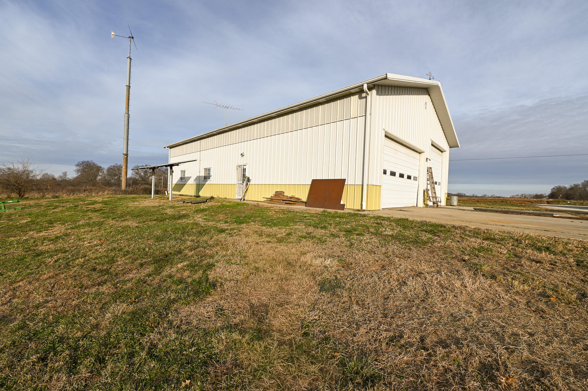 27668 East Katy Track Road Walker, MO 64790 - Photo 41 of 47 41_516d72bf-90f8-4043-ba74-d7ebce75c57b
