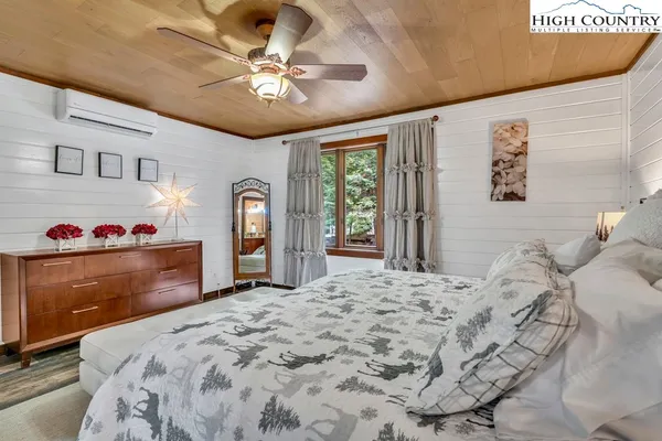 $649,000 | 111 Wintergreen Way, Beech Mountain, NC 28604