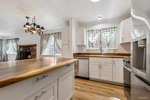 $796,000 | 3338 Treehaven Drive, South Lake Tahoe, CA 96150