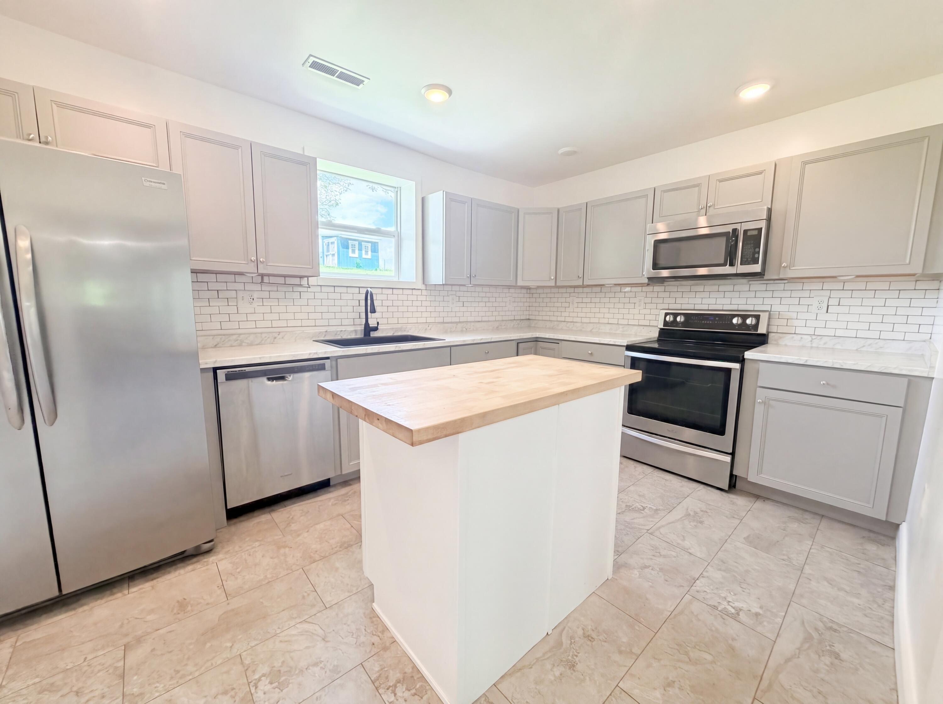 336 Bristow Road Independence, KY 41051 - Photo 2 of 14