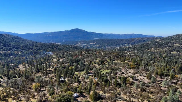 a picture of a bench in a white building