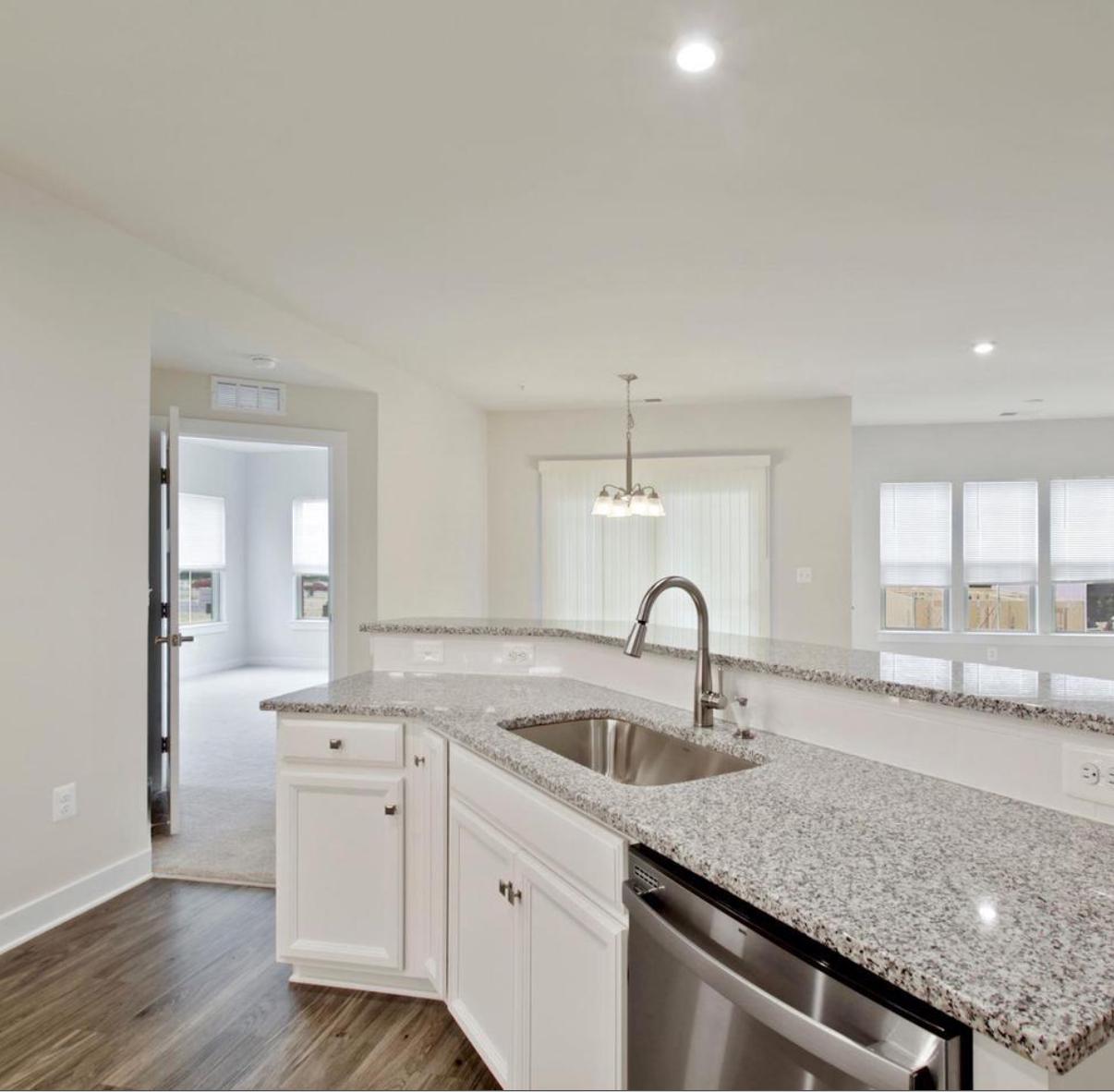 10010 Ruffian Way, Unit R Laurel, MD 20723 - Photo 18 of 32 Kitchen