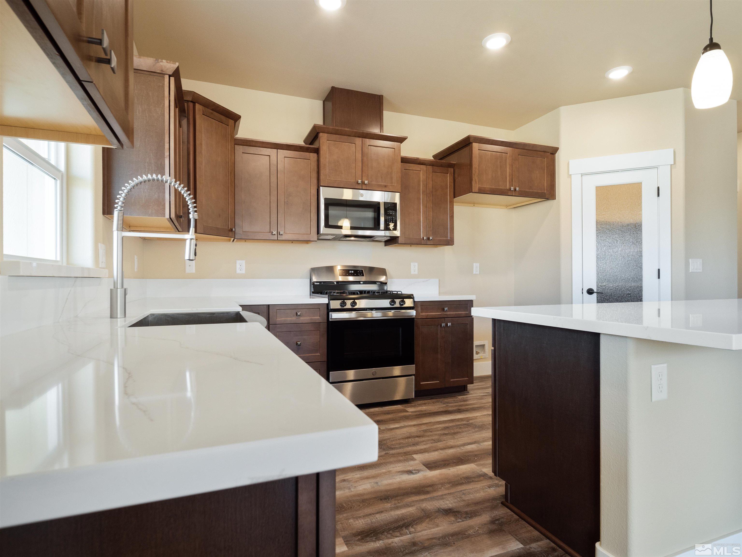 690 Teakwood Road Dayton, NV 89403 - Photo 7 of 22 Photo 7