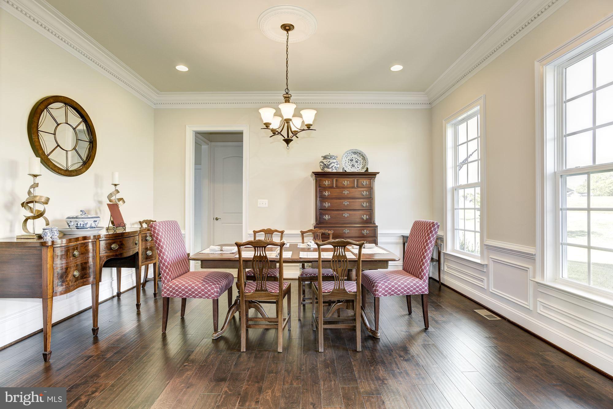 18311 Wild Raspberry Drive Purcellville, VA 20132 - Photo 5 of 38 Spacious Dining Room