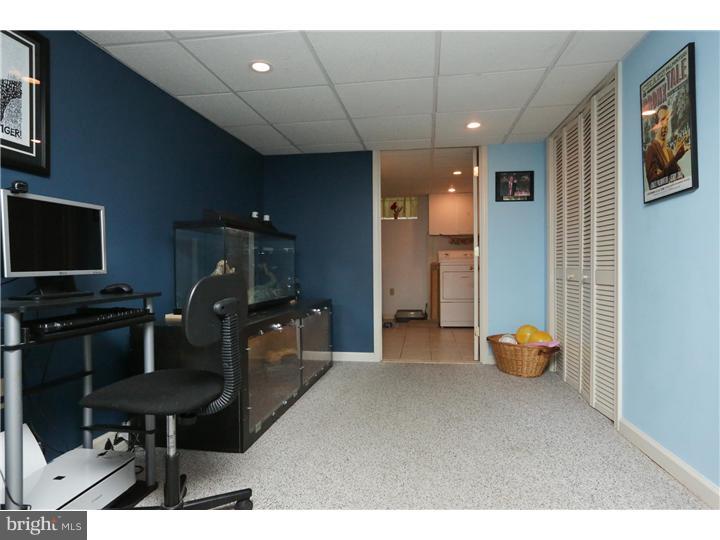 568 Pedley Road Philadelphia, PA 19128 - Photo 11 of 25 Basement - Finished