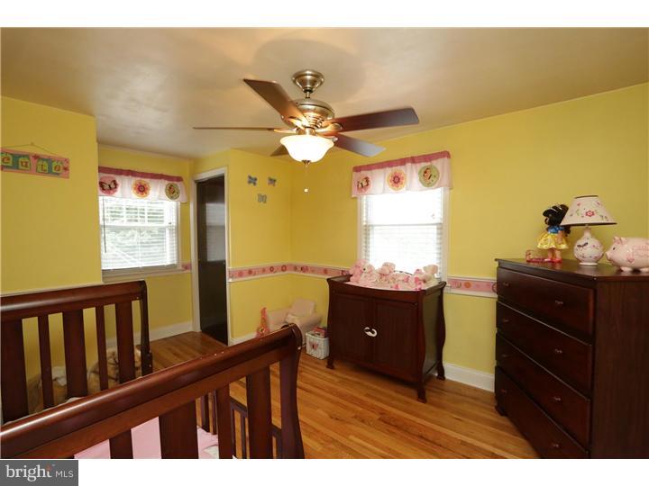 568 Pedley Road Philadelphia, PA 19128 - Photo 18 of 25 Bedroom 2
