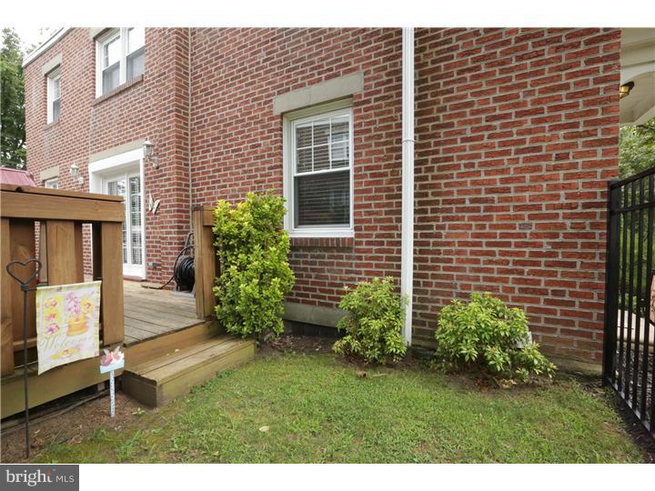 568 Pedley Road Philadelphia, PA 19128 - Photo 20 of 25 Exterior Side