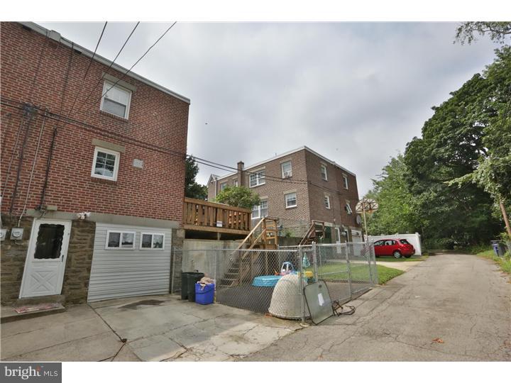 568 Pedley Road Philadelphia, PA 19128 - Photo 23 of 25 Exterior Back