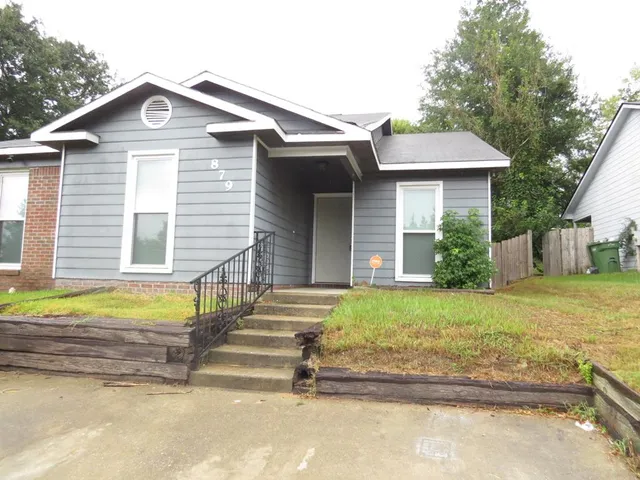 $1,400 | 879 Arlington Drive, Columbus, GA 31907