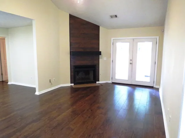 $1,400 | 879 Arlington Drive, Columbus, GA 31907