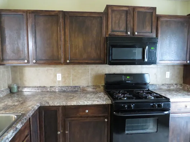 $1,400 | 879 Arlington Drive, Columbus, GA 31907