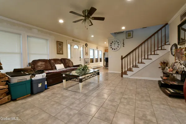$1,200,000 | 454-456 Vliet St Extension, Colonie, NY 12047