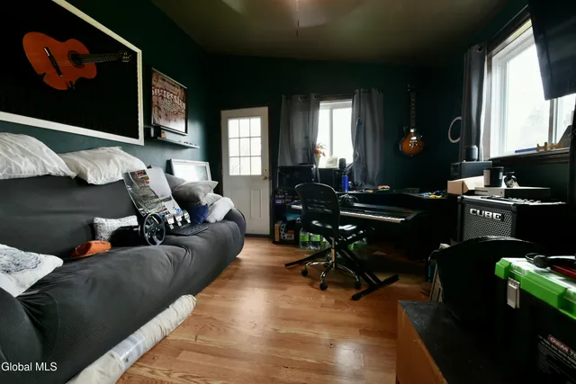 $1,200,000 | 454-456 Vliet St Extension, Cohoes, NY 12047