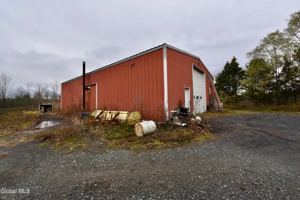 $1,200,000 | 454-456 Vliet St Extension, Colonie, NY 12047