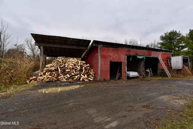 $1,200,000 | 454-456 Vliet St Extension, Cohoes, NY 12047