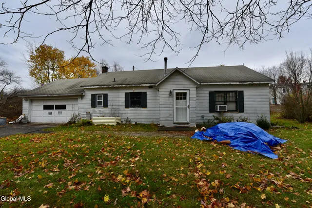 $1,200,000 | 454-456 Vliet St Extension, Cohoes, NY 12047