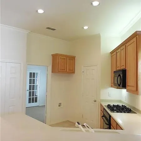 $495,000 | 519 Rebecca Drive, Cedar Hill, TX 75104