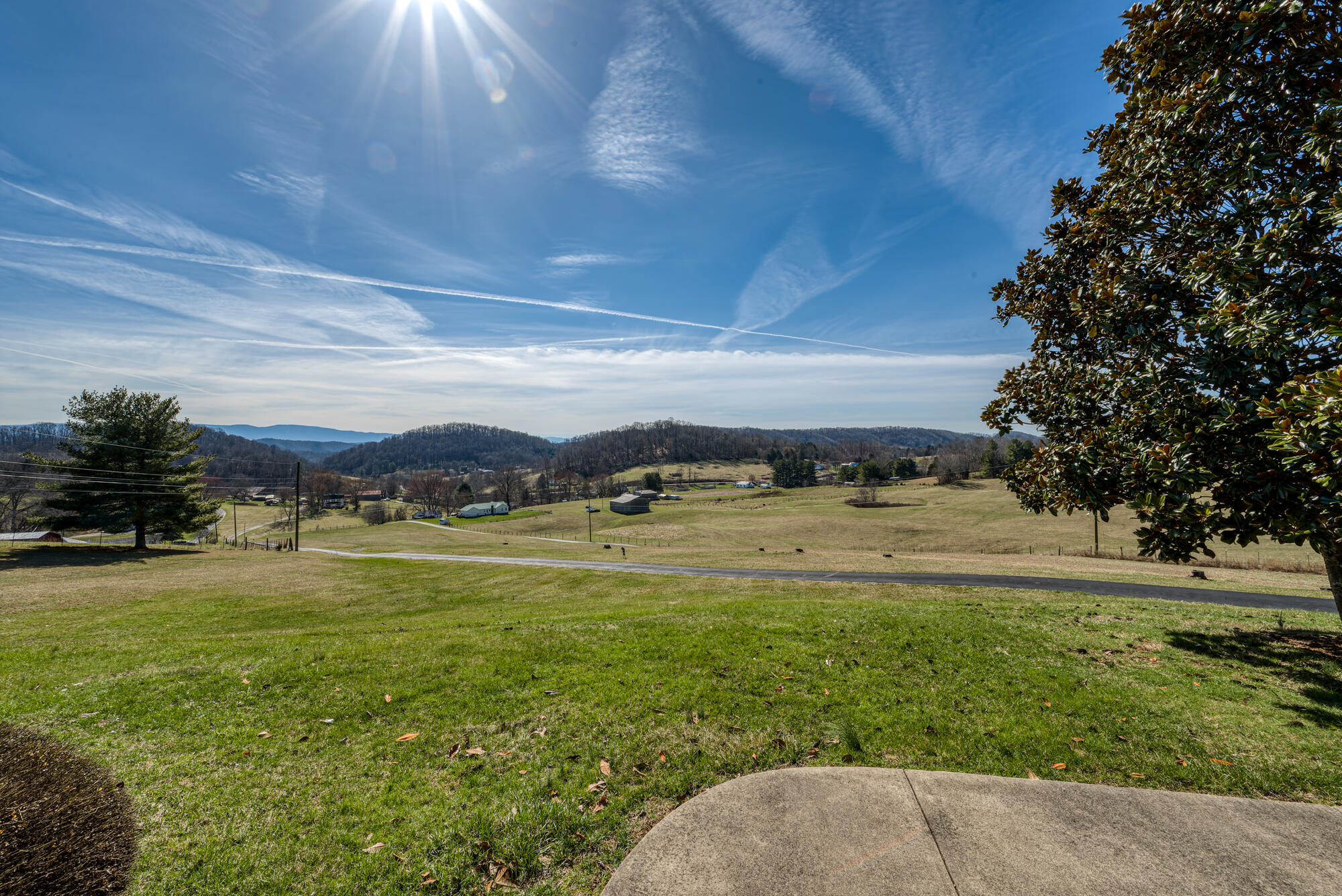 6087 Reedy Creek Road Bristol, VA 24202 - Photo 64 of 82 DSC_3772-NEF_35