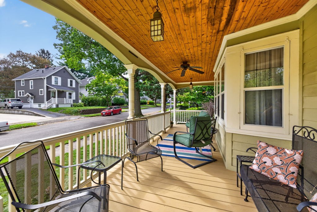 97 Croydon Road Rochester, NY 14610 - Photo 4 of 32 Gallery Image 4