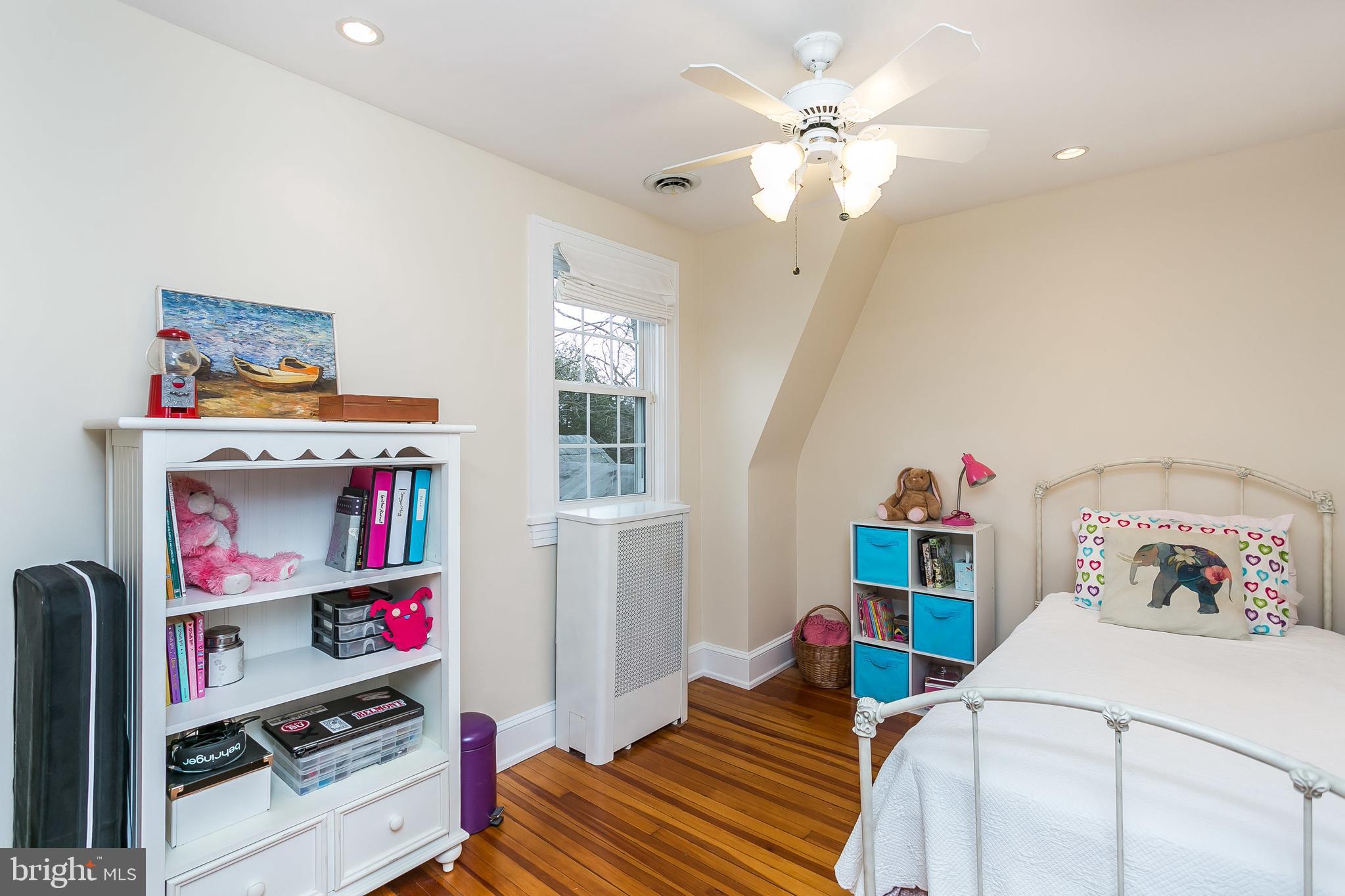 6407 Pinehurst Road Baltimore, MD 21212 - Photo 32 of 50 2nd floor bedroom with recessed lights & fan