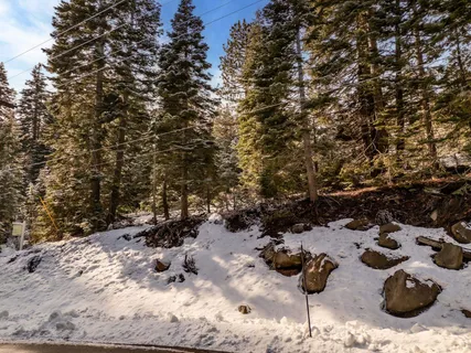 $299,000 | 11392 Lockwood Drive, Truckee, CA 96161