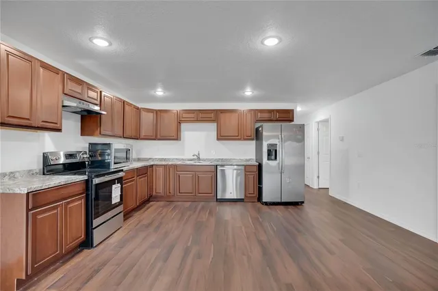 $349,000 | 776 East Broadway Street, Oviedo, FL 32765