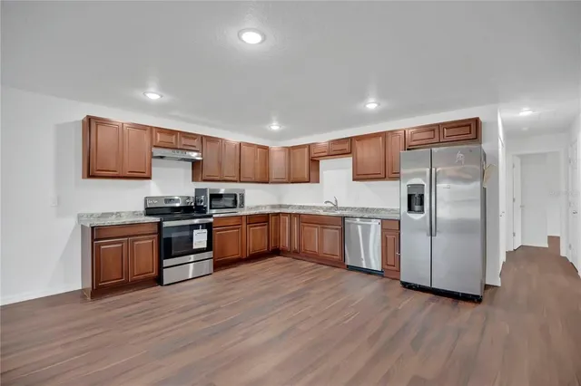 $349,000 | 776 East Broadway Street, Oviedo, FL 32765