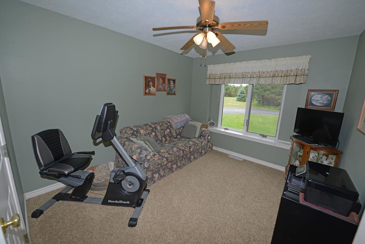 2640 North Hulbert Road Interlochen, MI 49643 - Photo 24 of 55 1786837-23.JPG
