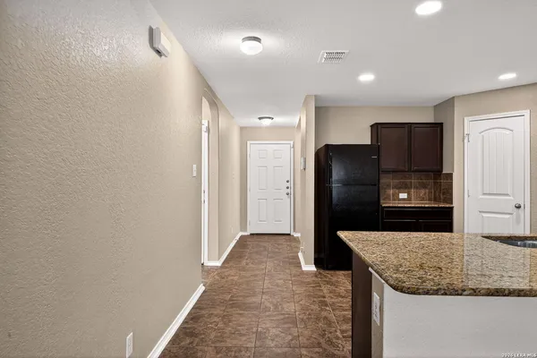 $1,850 | 469 Eastern Phoebe, San Antonio, TX 78253