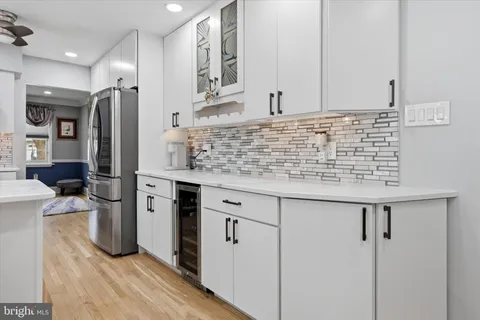 $709,000 | 1 Yardley Court, Mount Laurel, NJ 08054