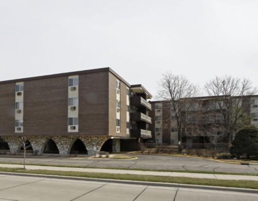 1301 South Finley Road, Unit 211 Lombard, IL 60148 - Photo 1 of 21