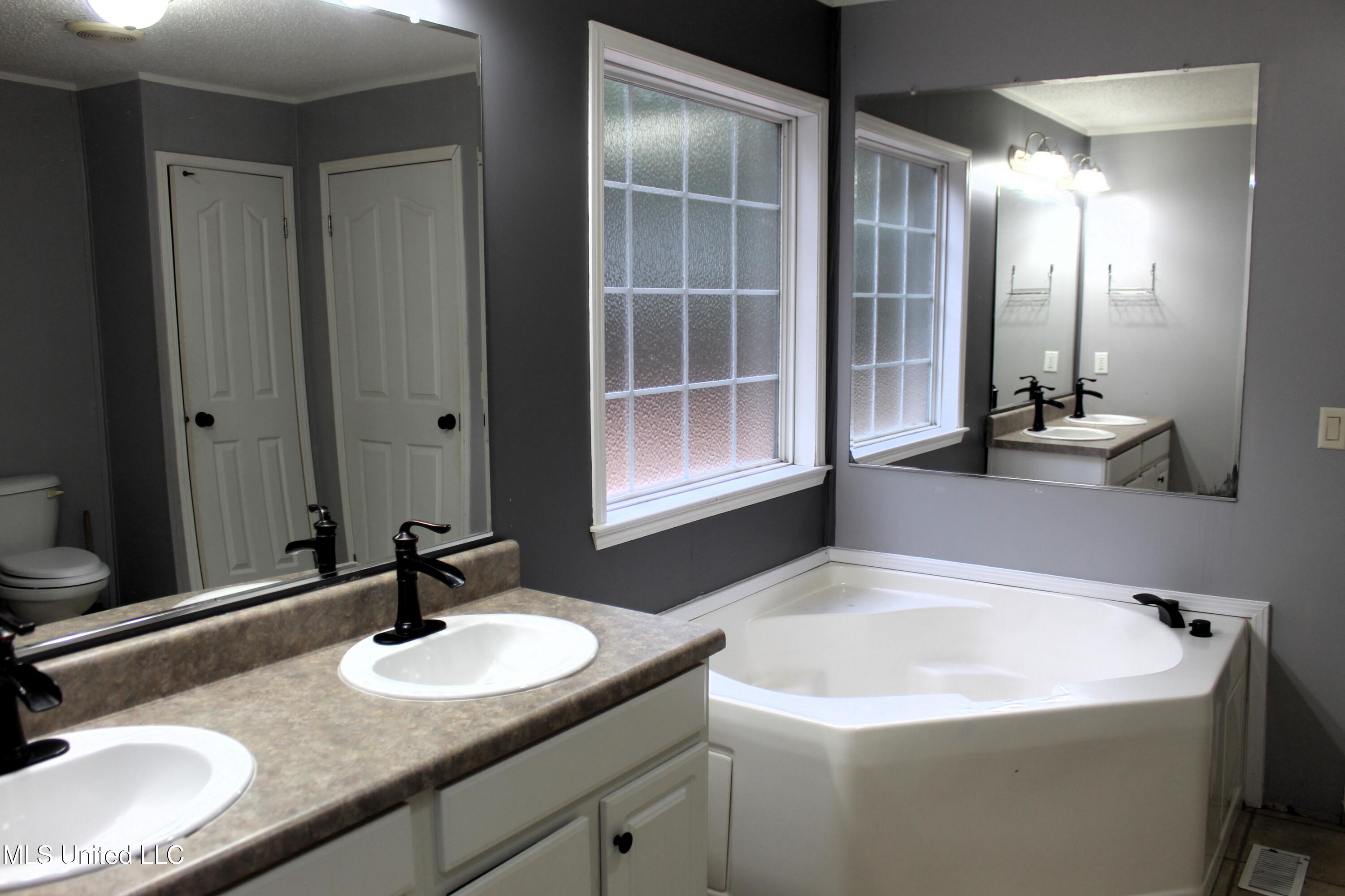 2162 Barton-Agricola Road Lucedale, MS 39452 - Photo 15 of 27 IMG_3867 - Copy - Copy